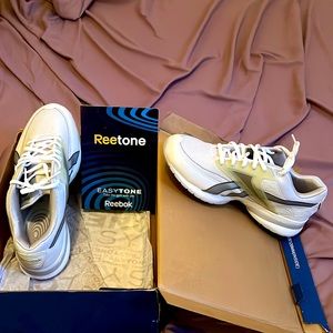 Reebok EasyTone walking shoes for shopping all day long!